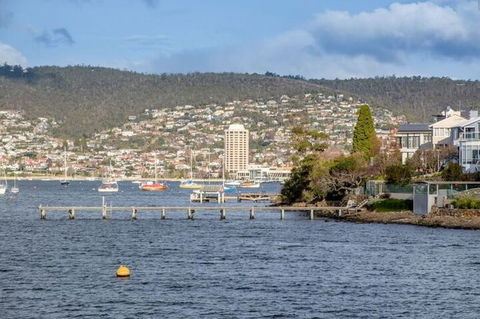 Derwent River Historic Harbour Cruise From Hobart - Attractions Brisbane 5